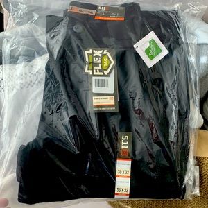 5.11 Stryke pant 30x32 brand new with tags